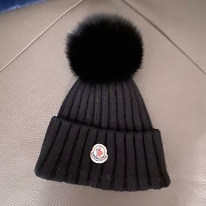 Moncler wool black hat